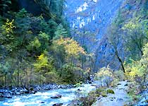 香格里拉大峡谷天气